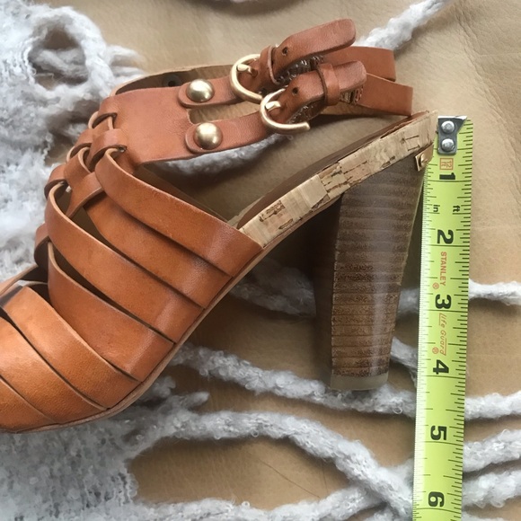 Coach Brown woven leather heels size 8 - Picture 6 of 6